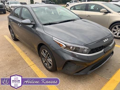 2024 Kia Forte LXS