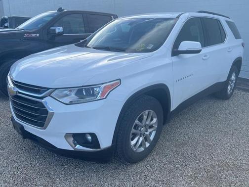 2021 Chevrolet Traverse LT Cloth