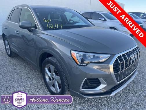 2022 Audi Q3 40 Premium