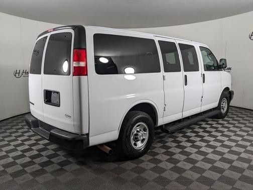 2020 Chevrolet Express 2500 LS