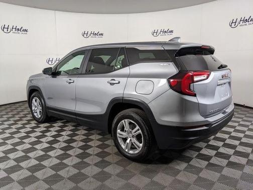 Sterling 2024 GMC Terrain SLE