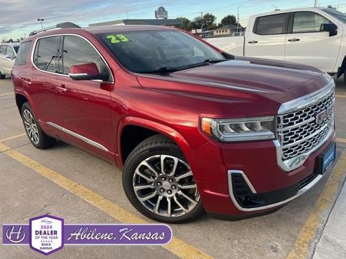 2023 GMC Acadia Denali