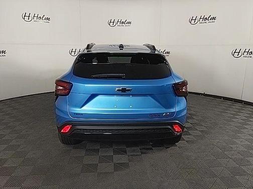Marina Blue 2026 Chevrolet Trax 2RS