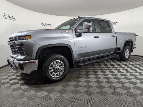 Sterling Gray Metallic 2026 Chevrolet Silverado 2500 WT