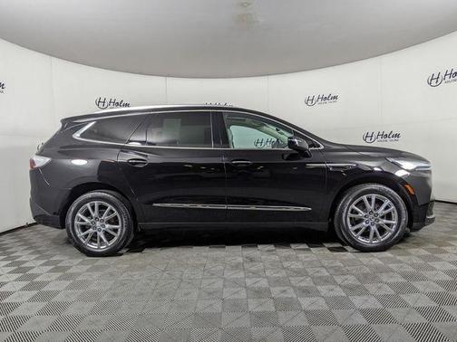 Ebony Twilight Metallic 2023 Buick Enclave Essence