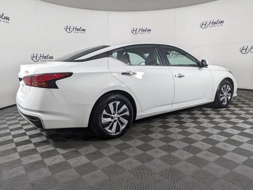 2022 Nissan Altima 2.5 S