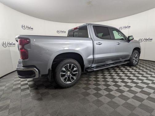 Sterling Gray Metallic 2026 Chevrolet Silverado 1500 LT
