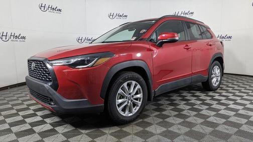 Barcelona Red Metallic 2022 Toyota Corolla Cross LE