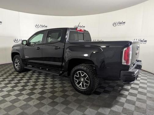 2021 GMC Canyon AT4 w/Cloth