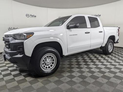 2023 Chevrolet Colorado WT