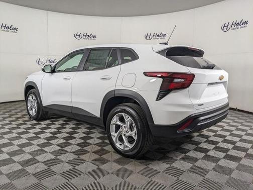 Summit White 2026 Chevrolet Trax LS
