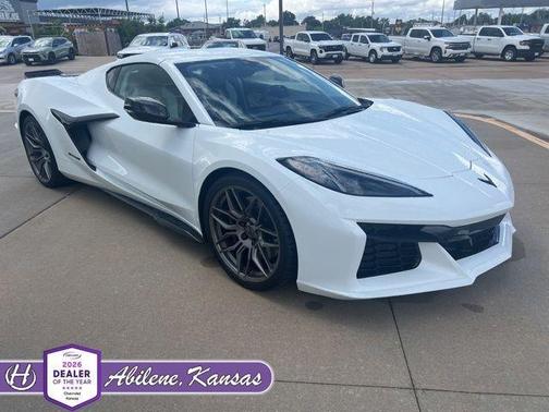 Arctic White 2025 Chevrolet Corvette Z06