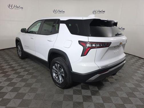 Summit White 2026 Chevrolet Equinox LT
