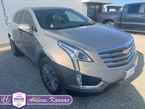 Bronze Dune Metallic 2019 Cadillac XT5 Luxury