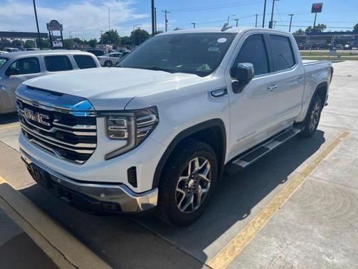 Summit White 2024 GMC Sierra 1500 SLT