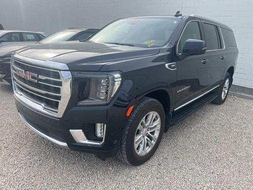 2022 GMC Yukon XL SLT