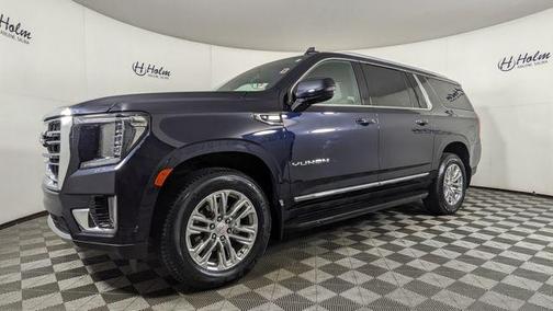 2022 GMC Yukon XL SLT