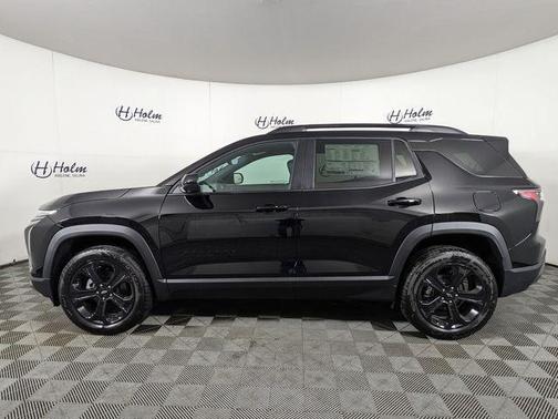 Mosaic Black Metallic 2026 Chevrolet Equinox LT