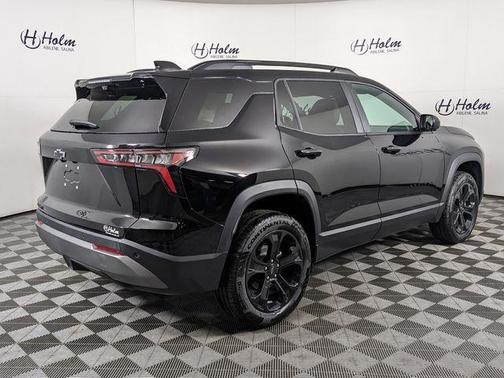 Mosaic Black Metallic 2026 Chevrolet Equinox LT