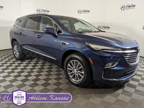 2022 Buick Enclave Essence