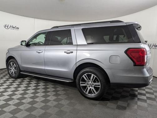 2023 Ford Expedition XLT
