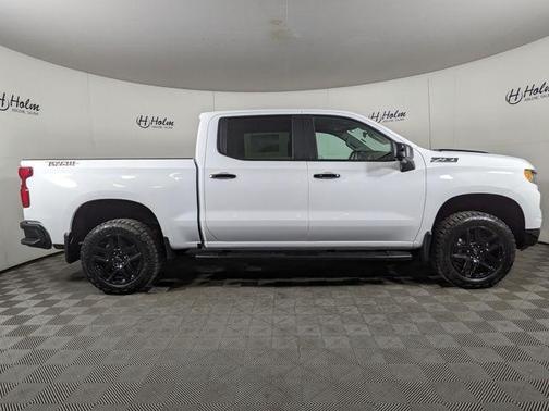 Summit White 2026 Chevrolet Silverado 1500 LT Trail Boss