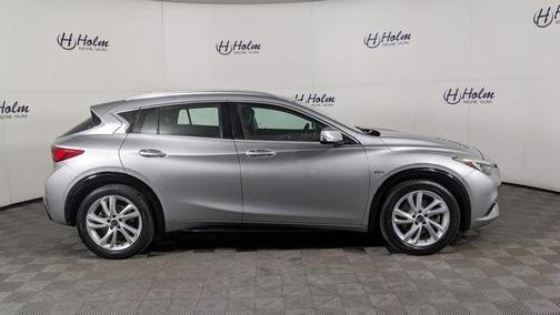 2019 INFINITI QX30 Luxe