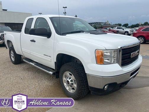 Summit White 2011 GMC Sierra 2500 SLE