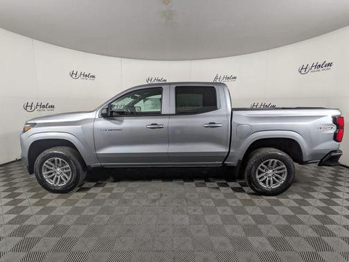 Sterling Gray Metallic 2026 Chevrolet Colorado LT