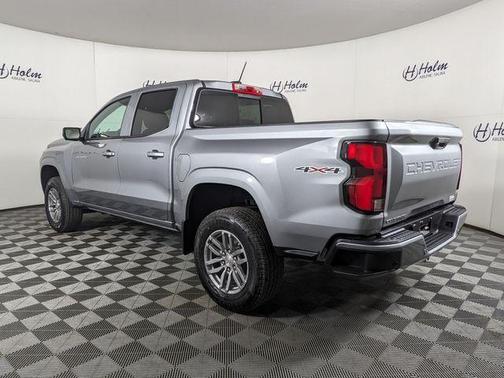 Sterling Gray Metallic 2026 Chevrolet Colorado LT