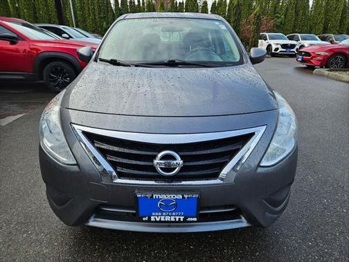 2016 Nissan Versa 1.6 SV