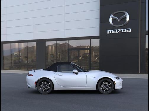 2025 Mazda MX-5 Miata Grand Touring