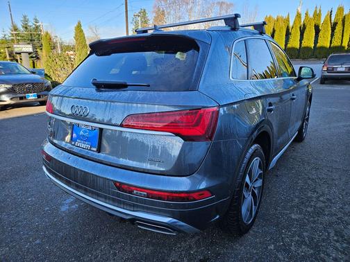2022 Audi Q5 45 S line Prestige