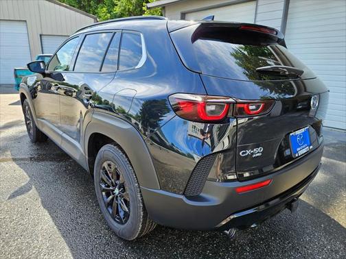 2025 Mazda CX-50 Hybrid Premium Package