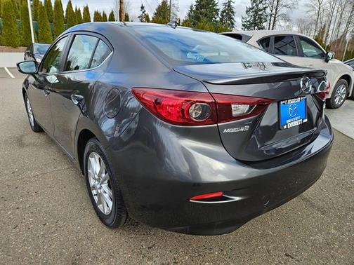 2015 Mazda Mazda3 i Touring