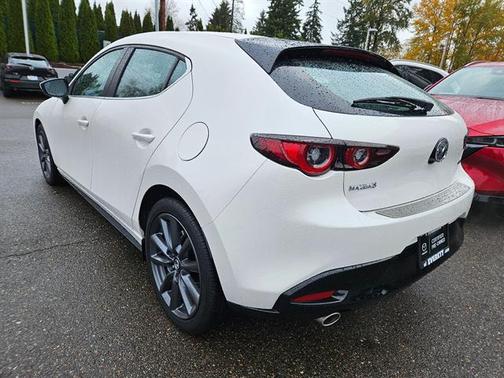 2024 Mazda Mazda3 FWD w/Preferred Package