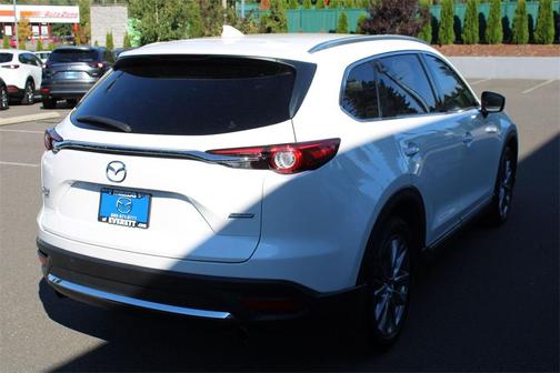 Photo 4 of 26 of 2018 Mazda CX-9 Signature