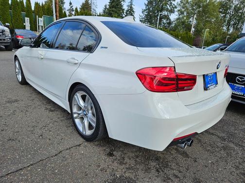 2018 BMW 330e iPerformance