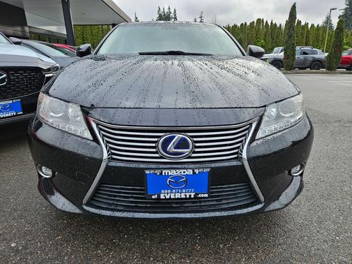 2015 Lexus ES 300h Base