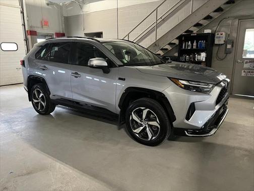 2023 Toyota RAV4 Prime SE