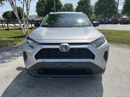 2022 Toyota RAV4 Hybrid LE