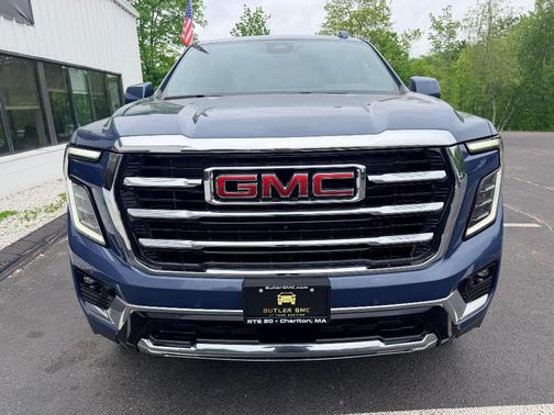 Metallic 2026 GMC Yukon Elevation