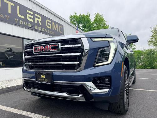 Metallic 2026 GMC Yukon Elevation
