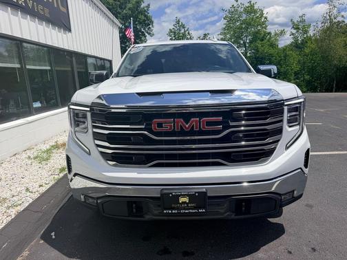 Summit White 2026 GMC Sierra 1500 SLT