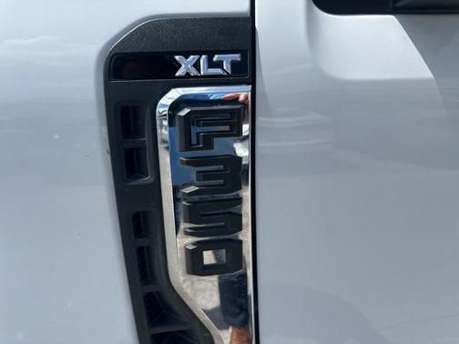 2024 Ford F-350 XLT