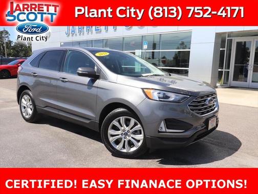 2022 Ford Edge Titanium