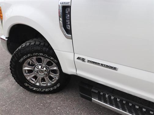 2017 Ford F-250 Lariat