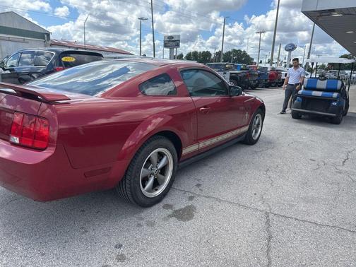 Red 2006 Ford Mustang Base