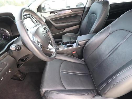 2018 Hyundai SONATA Limited