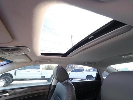 2018 Hyundai SONATA Limited